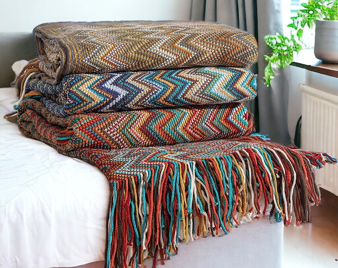 Boho Knit ZigZag Wool Blanket | Chunky Fringed Throw | Soft Autumn Blanket Throw | Cozy Vintage Throw | Colourful Throw | Home Decor