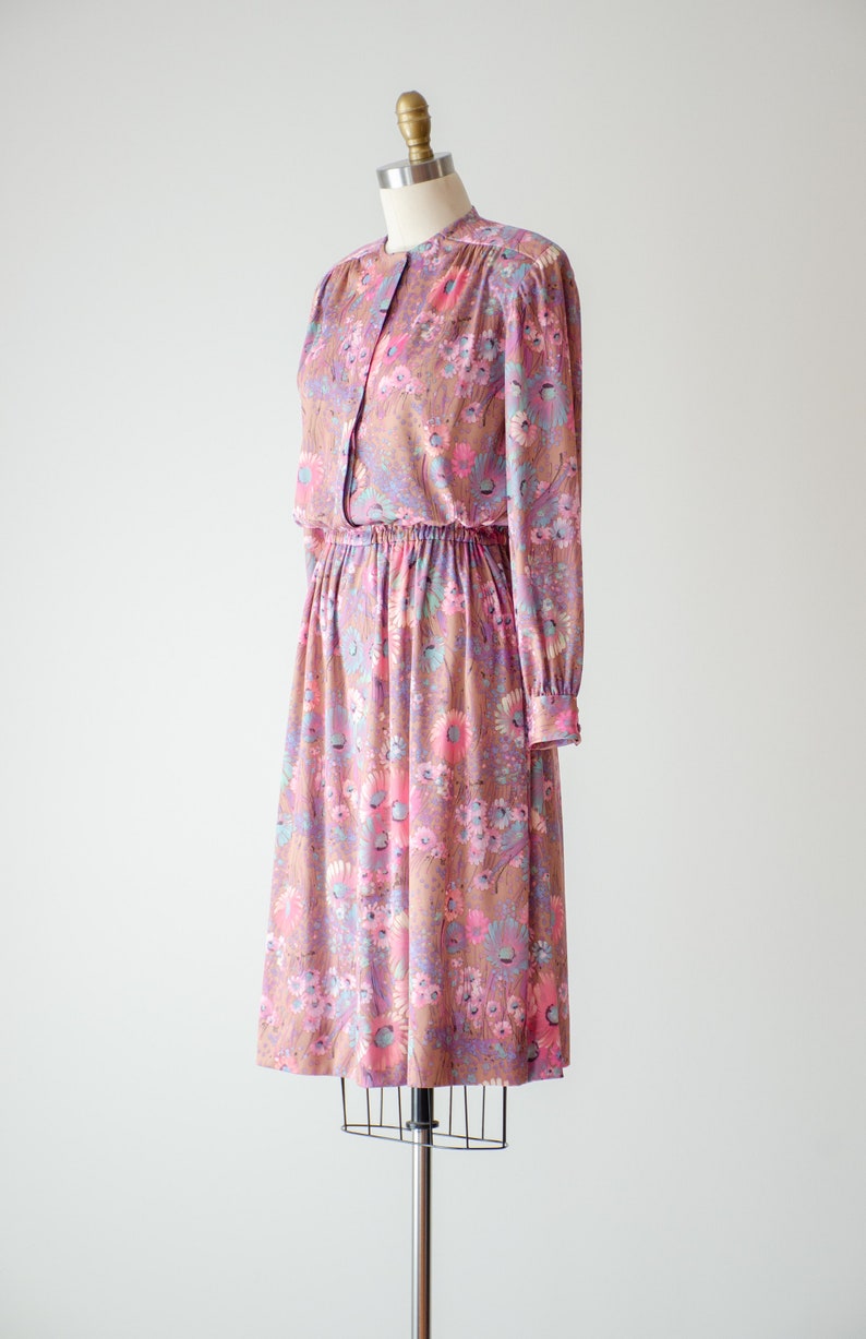 cute cottagecore dress 70s 80s vintage light brown pink purple floral long sleeve knee length dress image 4