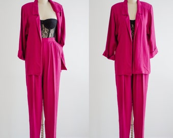 hot pink suit 80s 90s vintage Melrose striped linen pantsuit