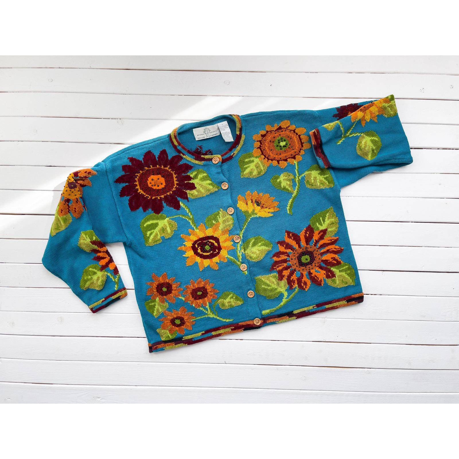 vtg Design Options blue sunflower hand knit embroidered cardigan sweater