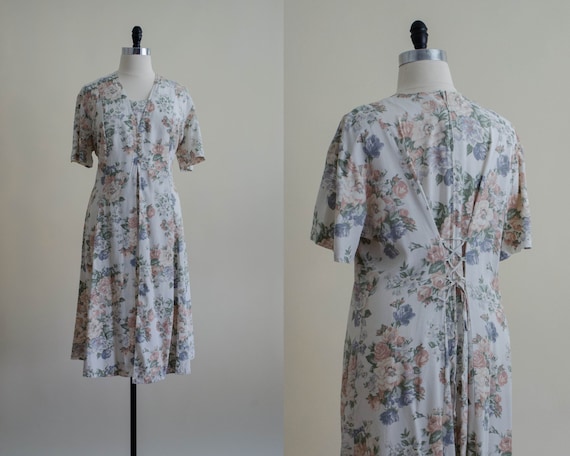 white and peach floral dress | corset back midi dr