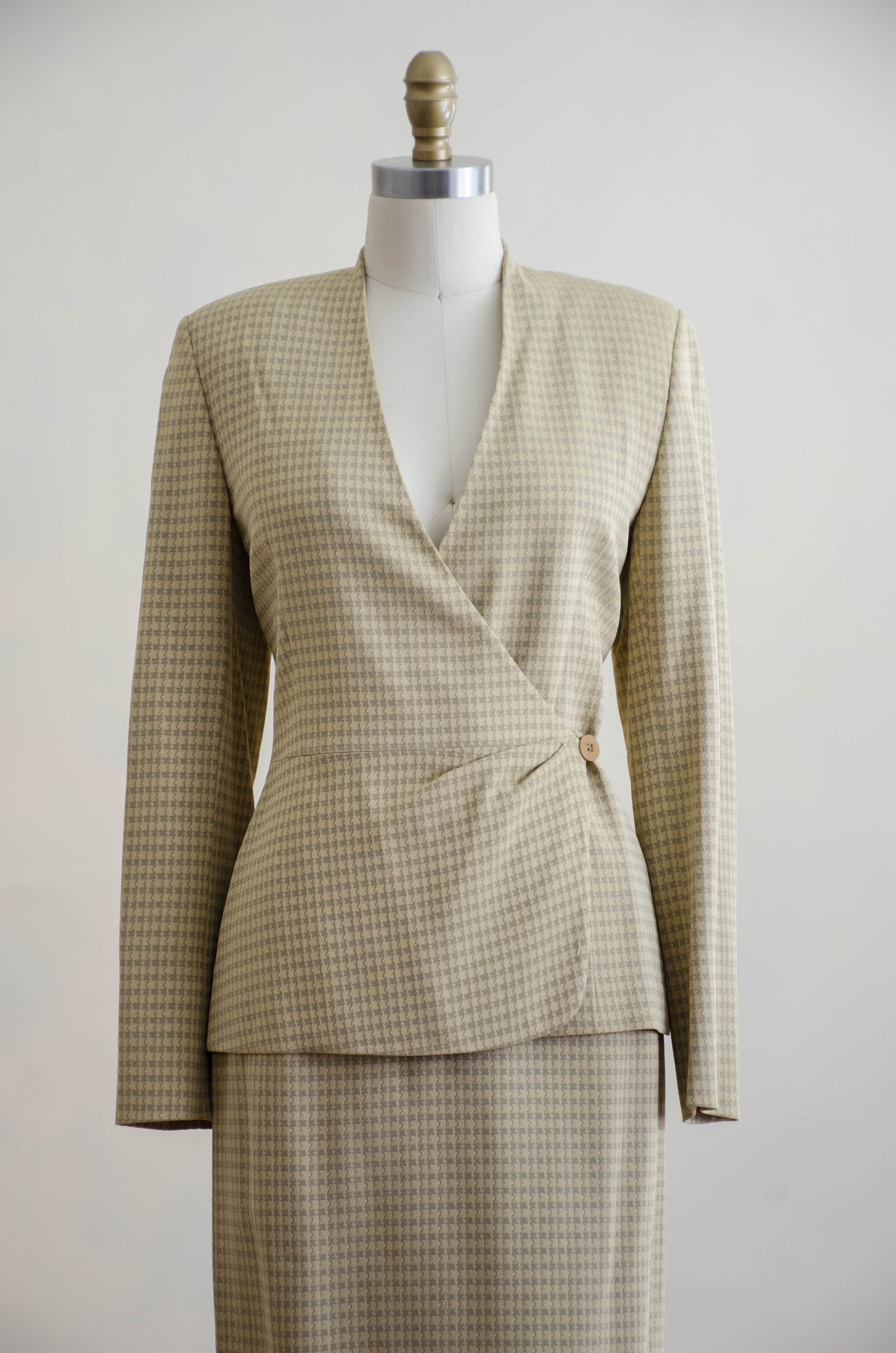 90s Armani suit tan houndstooth women's wool suit | Etsy