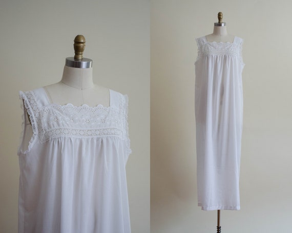 white eyelet nightgown | eyelet lace nightgown