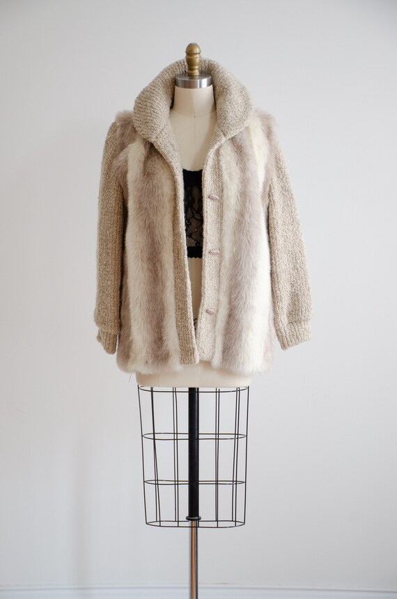 Vintage 2000’s cream/tan faux fur jacket