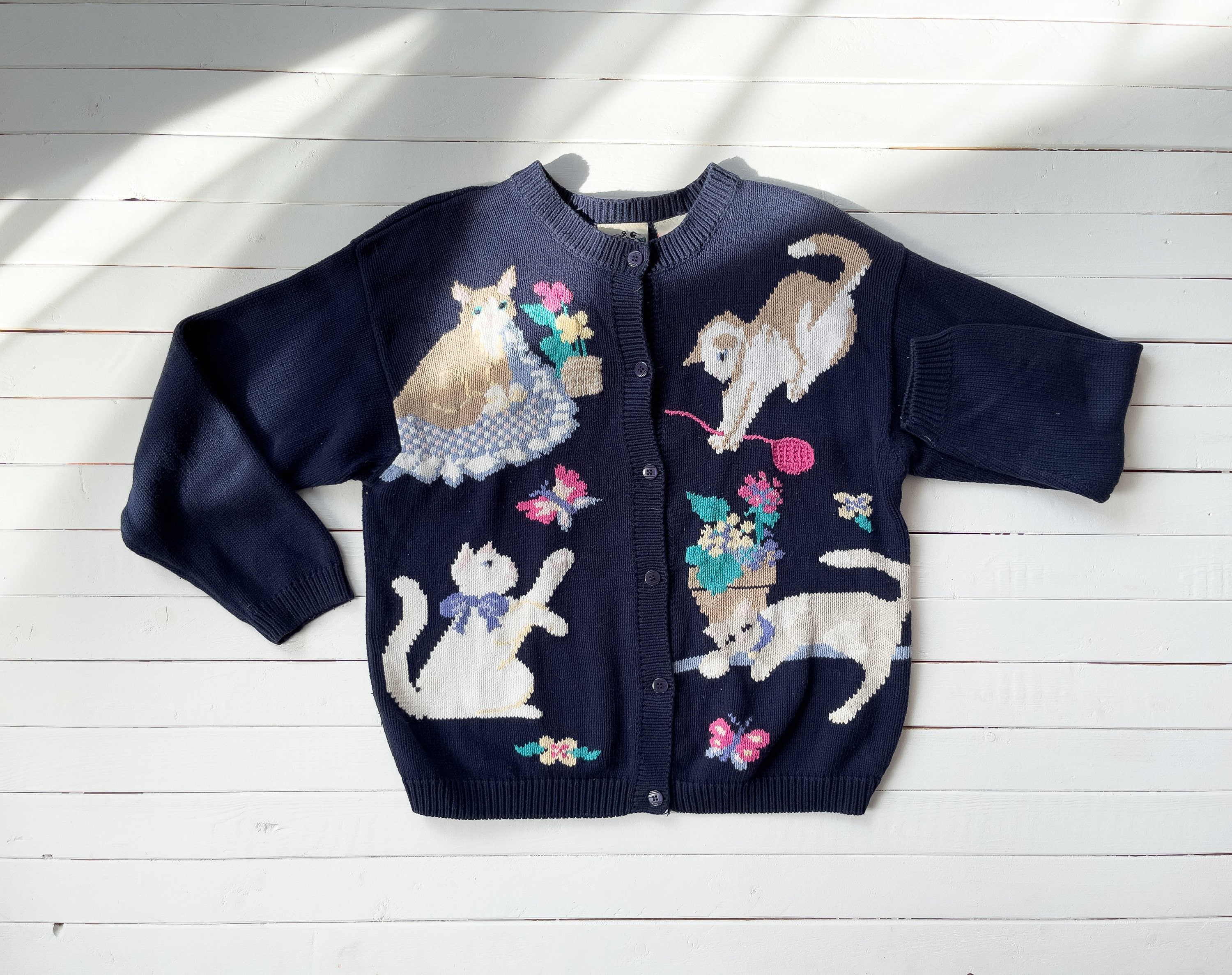 Embroidered Cat Sweater 80s 90s Vintage Navy Blue Kitten Novelty