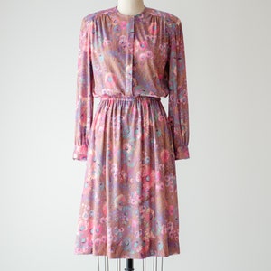 cute cottagecore dress 70s 80s vintage light brown pink purple floral long sleeve knee length dress image 3