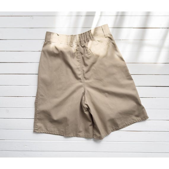 High Waisted Shorts 80s 90s Vintage Beige Pleated Trouser Shorts