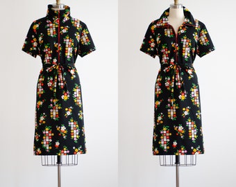 black floral dress 70s vintage loose high collar belted dress