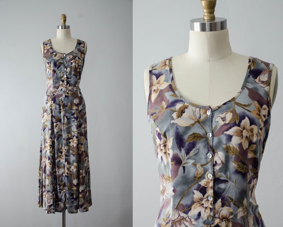 moody floral maxi dress | gray floral dress