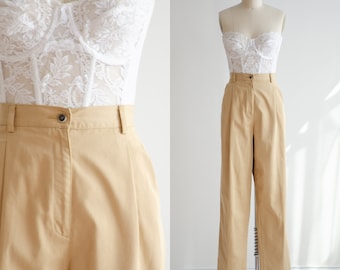 high waisted pants 90s vintage L.L. Bean straight leg beige tan khaki cotton straight leg trousers