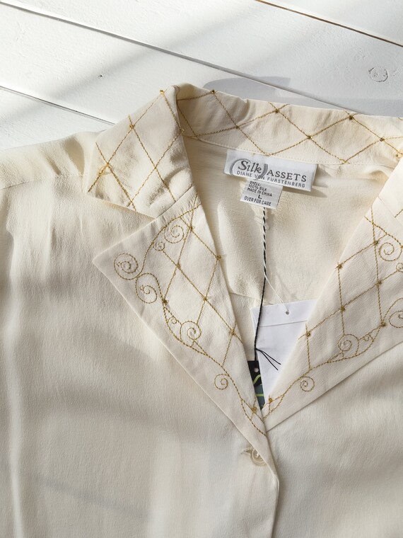 cream silk blouse 80s 90s Diane Von Furstenburg d… - image 4