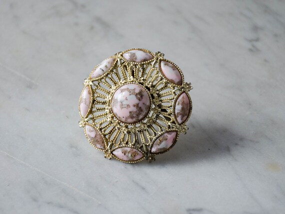 large round brooch | pink stone brooch | round go… - image 3