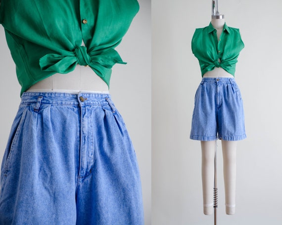 high waisted shorts | pleated denim shorts