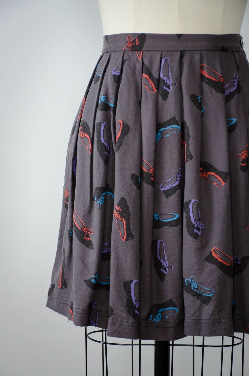 shoe novelty print novelty print skirt purple miniskirt