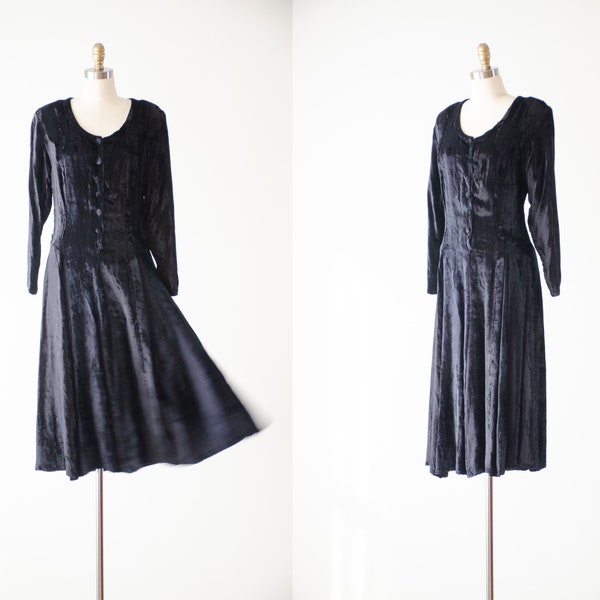 black velvet dress | 80s 90s vintage Passports jet black crushed velvet goth dark academia flowy long sleeve dress