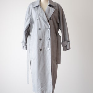 plaid trench coat 80s 90s vintage London Fog gray white dark academia cottagecore belted plaid cotton jacket image 2