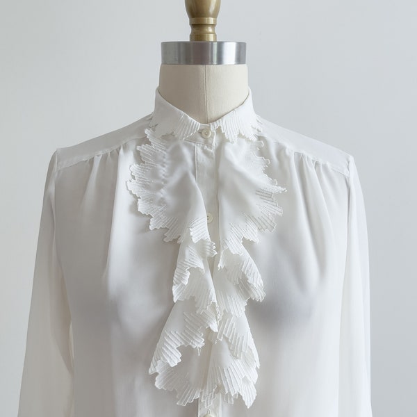 lace collar blouse 80s vintage silky white ruffled jabot cute cottagecore blouse