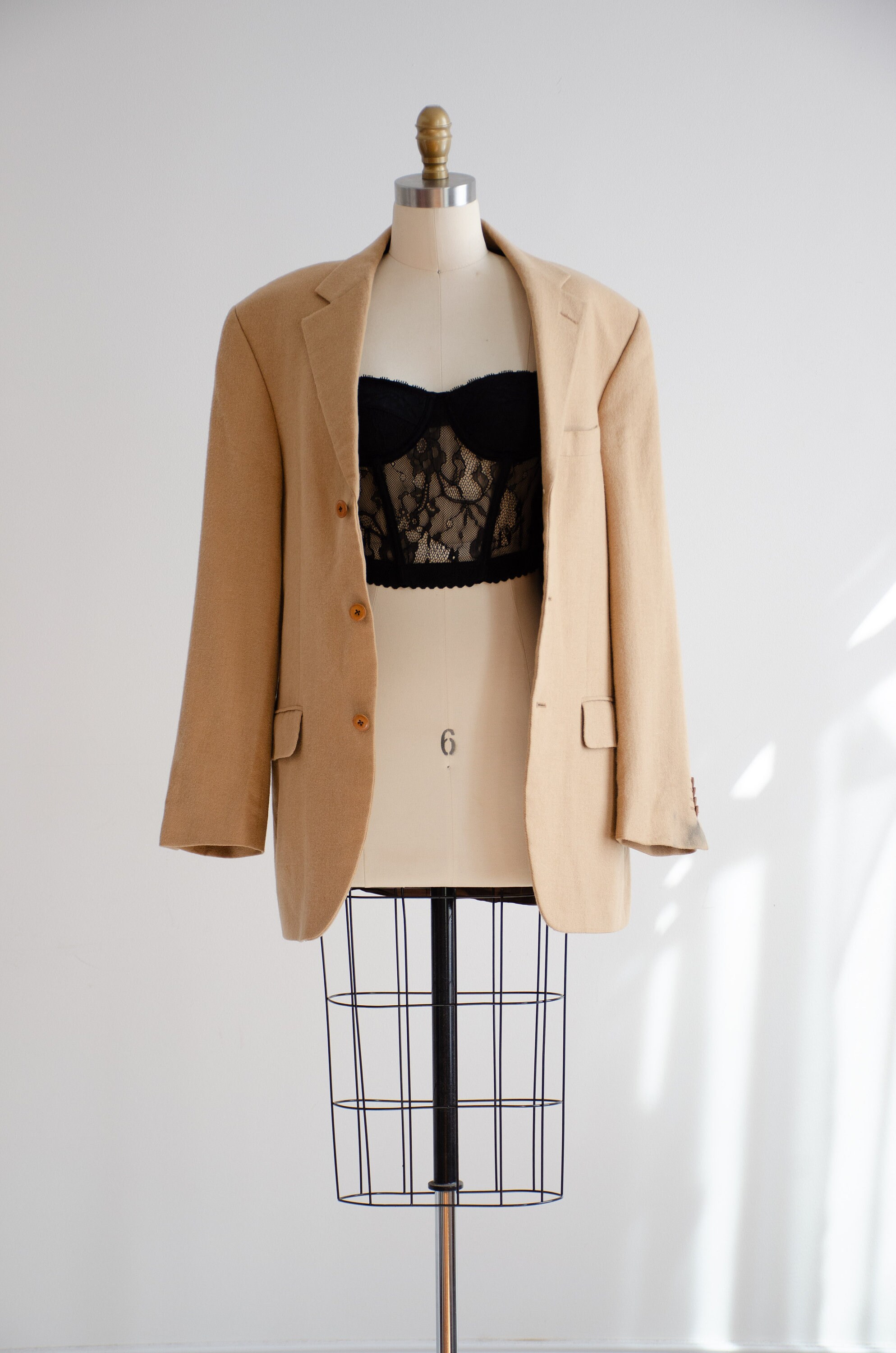 Blazer Années 90 Ann Céleste Chevrons Noir Et Blanc - Taille 38 - Occasion Très Bon état