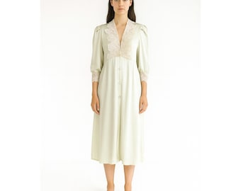 Julia Graham silk robe 80s vtg mint green lace nightgown