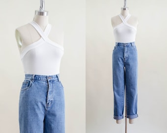 high waisted jeans 90s vintage Bill Blass boyfriend relaxed fit baggy faded mom jeans
