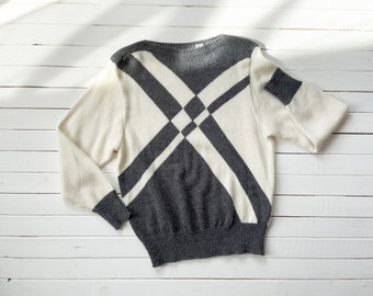 gray vintage sweater 80s 90s gray cream geometric pattern sweater