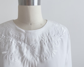 cute cottagecore blouse 80s 90s vintage white embroidered long sleeve shirt