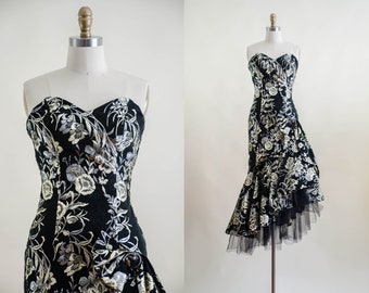 black mermaid strapless gown | 80s vintage gold silver metallic floral strapless high low tulle dramatic formal floor length dress
