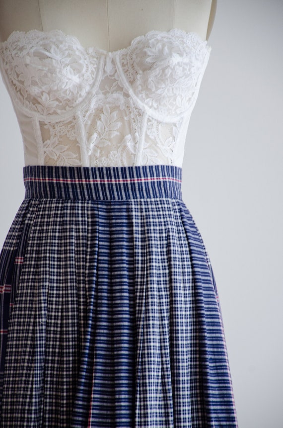 navy blue plaid skirt | 80s 90s vintage red white… - image 2