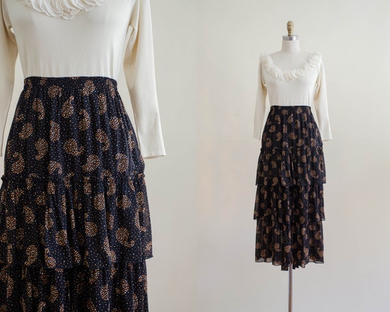 black polka dot skirt | tiered midi skirt | prairi