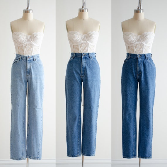 Relaxed fit mom jeans best sale