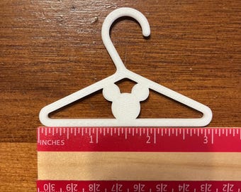 Perchas para ropa de muñecas
