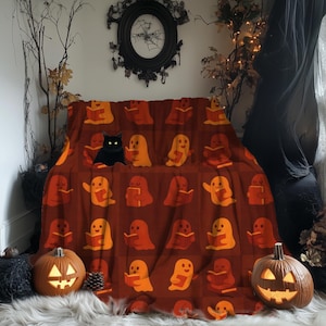 Halloween Blanket with Ghosts, Ghost Throw Blanket, Book Ghost Design, Halloween Throw, Summerween Decor, Hot Ghoul Summer, Fall Blanket