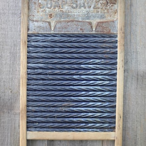 Vintage Soap Saver Washboard – 1930s–40s Porcelain Enamel & Wood by National Washboard Co., 24” × 12.5” with Wall Hanger