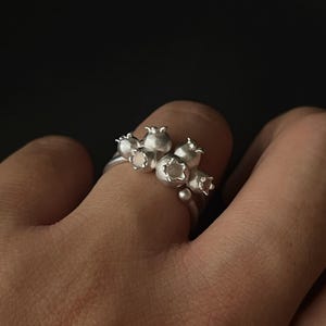 Retro Blueberry Ring · Vintage-Inspired Jewelry · Perfect Gift for Her, Birthday, Valentine’s, Wedding, Christmas