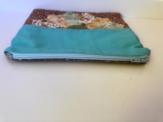 Handmade quilted patchwork lined pouch with zipper - image 4