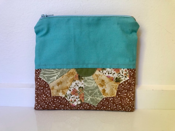 Handmade quilted patchwork lined pouch with zipper - image 1