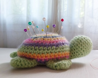 Crochet Pincushion  Pattern Turtle - Toy, baby mobile, pincushion, amigurumi, tiny Crochet Doll Pattern  Beginner crochet toy photo tutorial