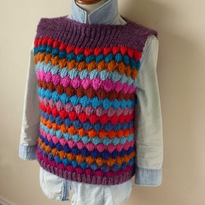 Vest Knit Pattern SCRAPS Tee Bubble Stitch vest knitting pattern Reuse Yarn Lefts ONE piece S/M/L beginner knits warm EASY zdjęcie 2