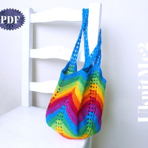 Solid Granny Square Bottom Bag Crochet Pattern - Rainbow colorful crochet handbag granny square bottom crochet tote handbag photo tutorial