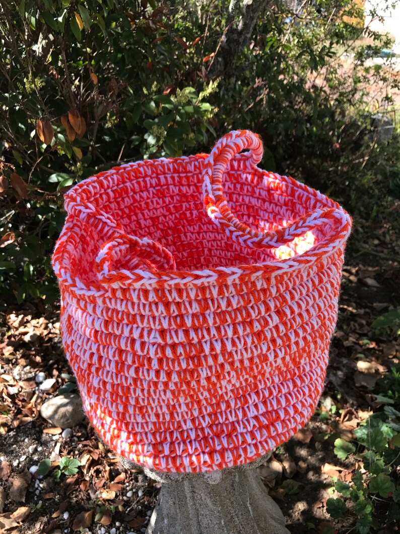 Multi-colored Clothesline Crocheted Basket image 8