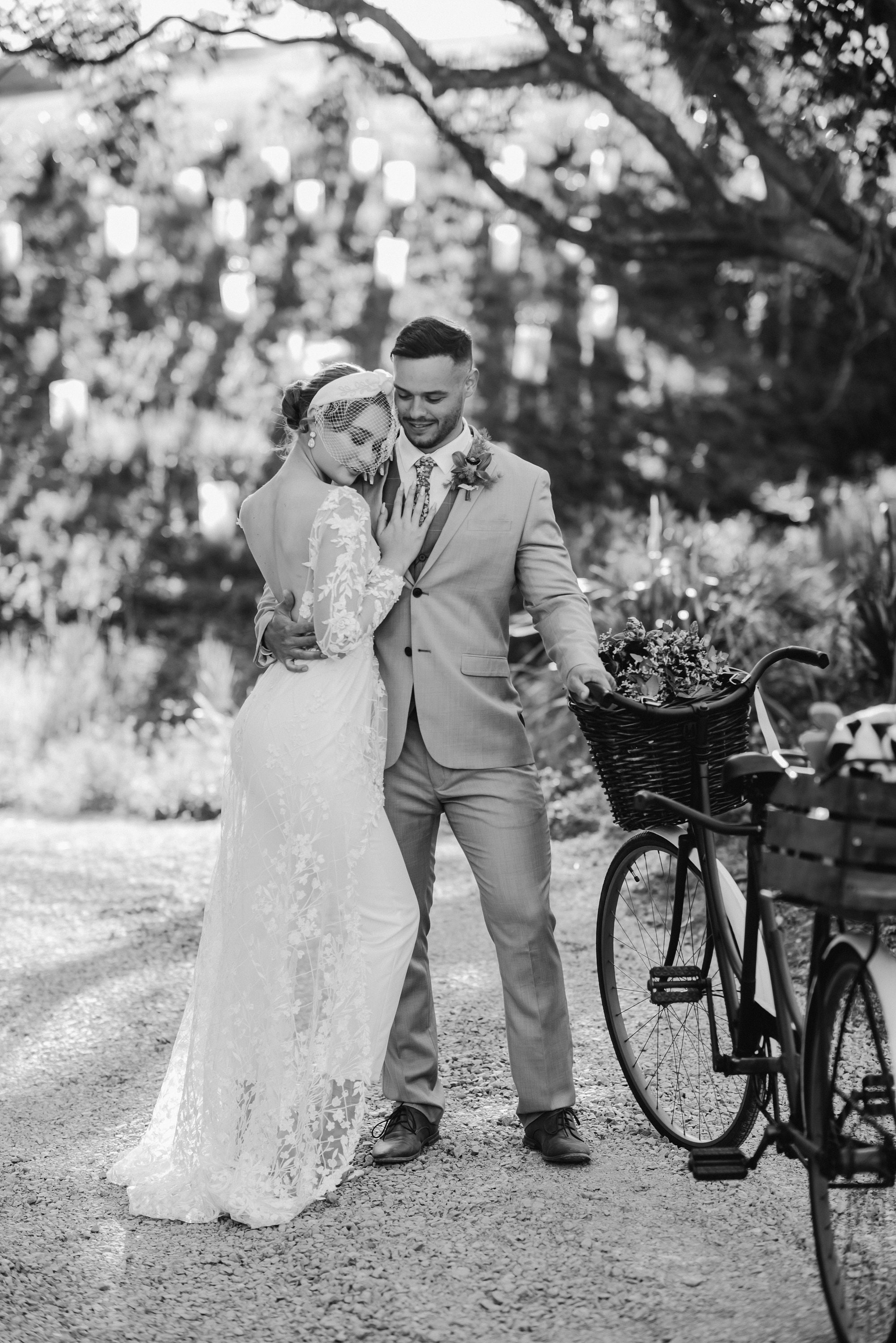Ivory Bridal Headband With Veil, Ivory Wedding Birdcage Veil