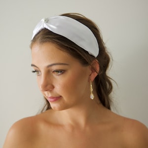 White Headband, Bridal Headband, Wedding Headband, White Pearl Headband, White Satin Headband, White Bridal Headband, White Wedding Headband