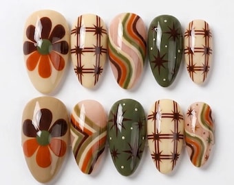 Handmade Retro 70s Press On Nails, Groovy Floral Plaid False Nails, Vintage Orange Olive Green Wavy Nail Art, Cottagecore Set