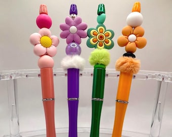 Crie sua própria caneta personalizada com miçangas de flores: presente feito à mão para professores