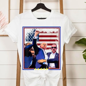 Trump 2028 Graphic Tee: Patriotic USA Flag Election T-Shirt