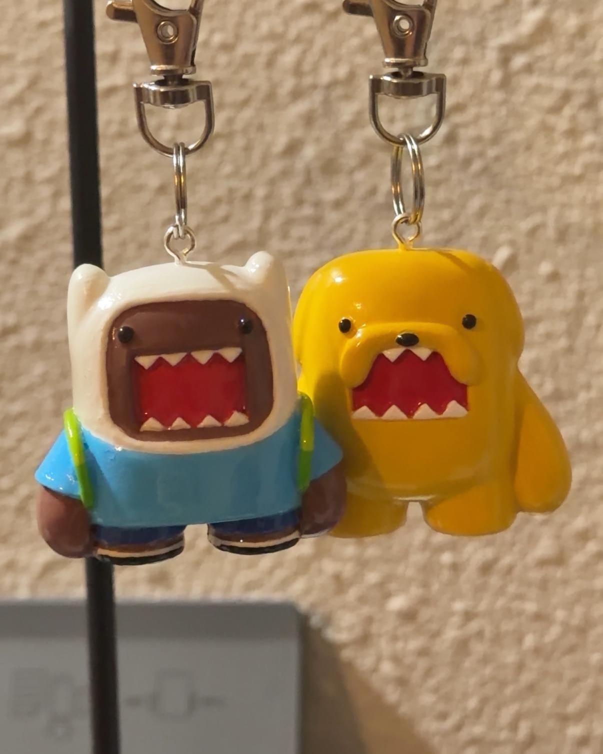 MEMERU プラッシュトイキーホルダー Made to Order - Adventure Cute Brown Monster Handmade Figure
