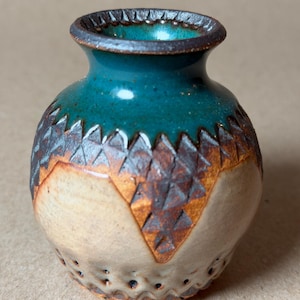 Miniature Studio Pottery Bud Vase with Teal Glaze and Hand-Carved Geometric Totem Pattern Sgraffito