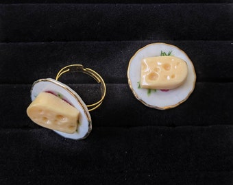 Cheese plate Ring