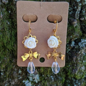 Royal Roses Earrings (3 colors available)