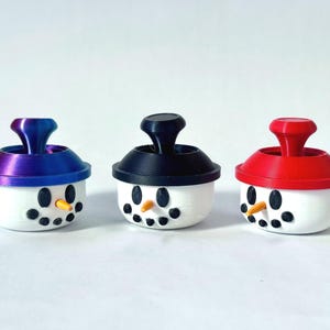 3D Printed Snowman Joystick Fidget – Winter Hand Controller Toy for Stress Relief & Fun